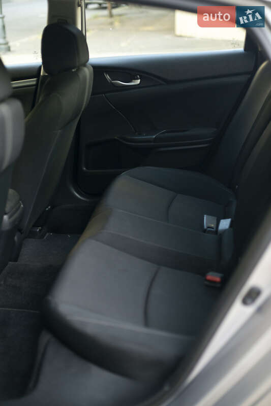 Седан Honda Civic 2018 в Одессе