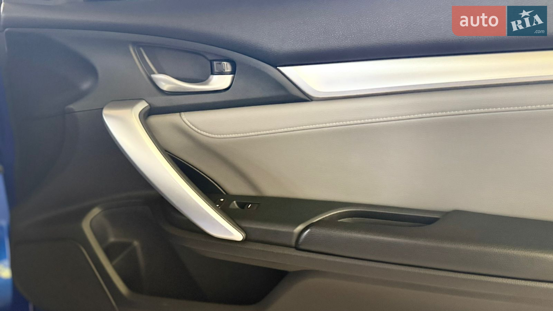 2016 Honda Civic - мініатюра 29