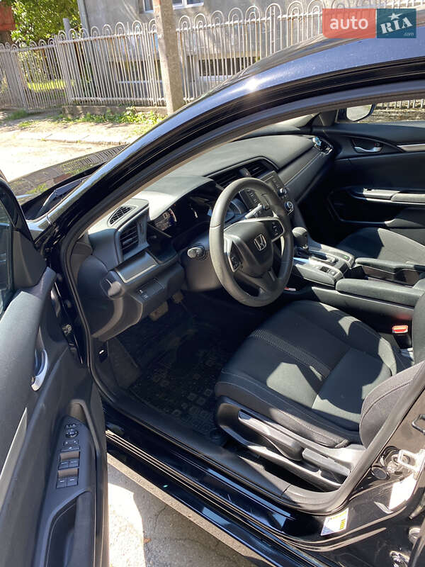 Седан Honda Civic 2017 в Івано-Франківську