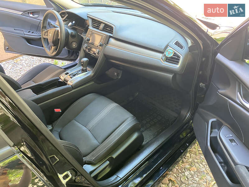 Седан Honda Civic 2017 в Івано-Франківську