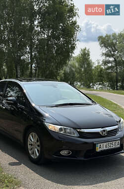 Седан Honda Civic 2012 в Киеве