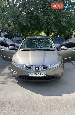 Хэтчбек Honda Civic 2007 в Ивано-Франковске