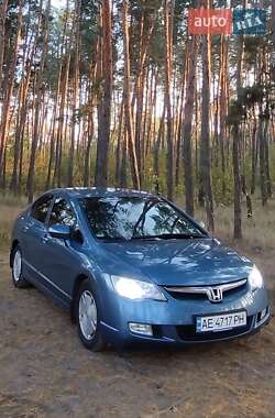 Седан Honda Civic 2006 в Днепре