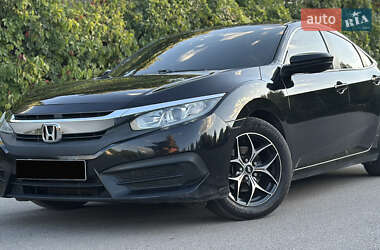 Седан Honda Civic 2016 в Дніпрі