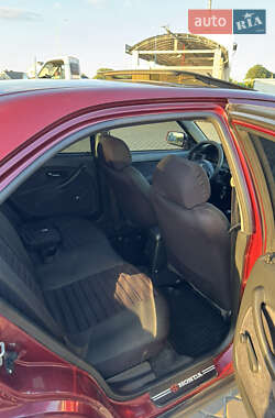 Хэтчбек Honda Civic 1996 в 