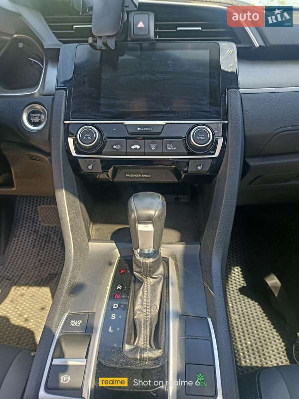 Хетчбек Honda Civic 2018 в Дніпрі фото 13 Хетчбек Honda Civic 2018 в Дніпрі