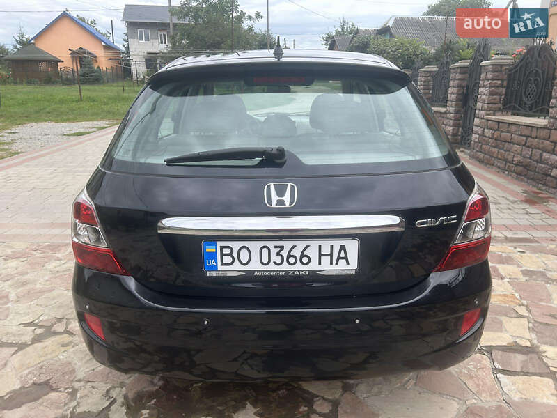 Хетчбек Honda Civic 2004 в Бучачі фото 4 Хетчбек Honda Civic 2004 в Бучачі