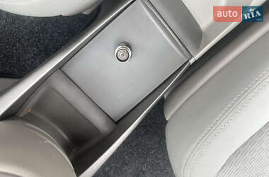 Хэтчбек Honda Civic 2004 в 