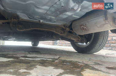 Хэтчбек Honda Civic 2004 в 