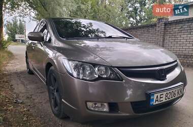Седан Honda Civic 2007 в Днепре
