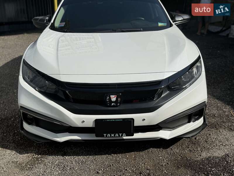Седан Honda Civic 2019 в Днепре