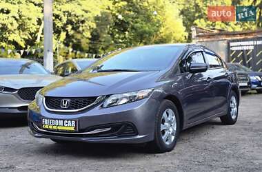 Седан Honda Civic 2015 в Львові