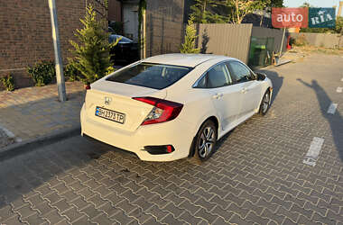 Седан Honda Civic 2015 в 