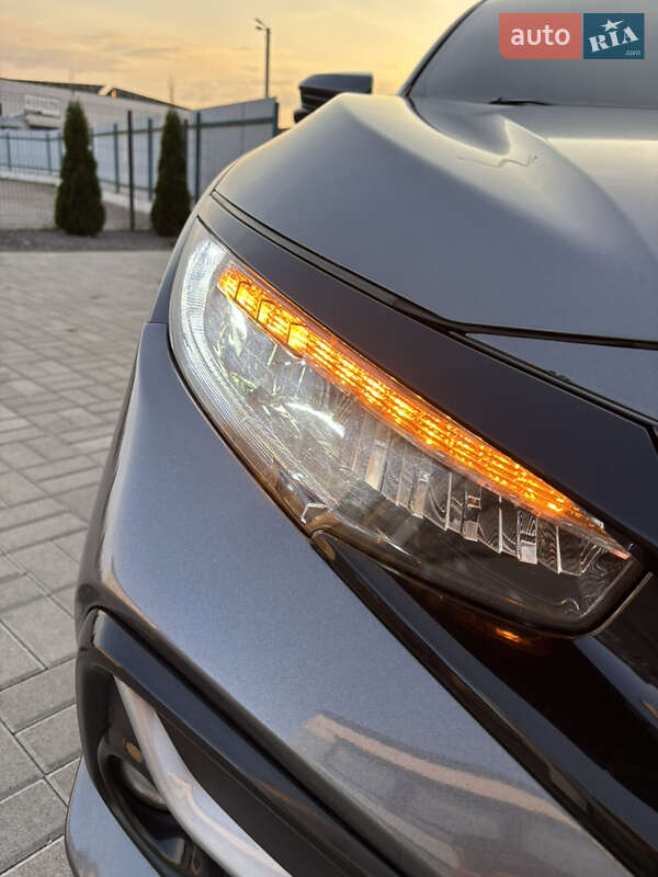 Хетчбек Honda Civic 2017 в Луцьку