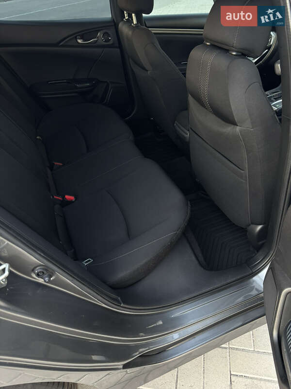 Хетчбек Honda Civic 2017 в Луцьку
