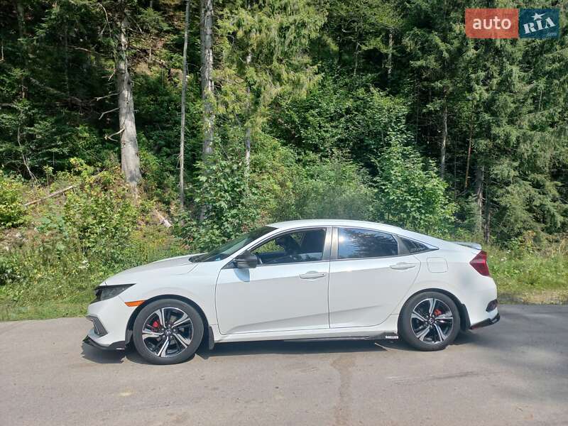 Седан Honda Civic 2019 в Днепре