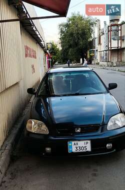 Седан Honda Civic 1996 в Харкові
