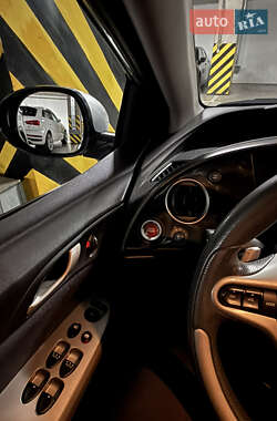 Хэтчбек Honda Civic 2006 в 