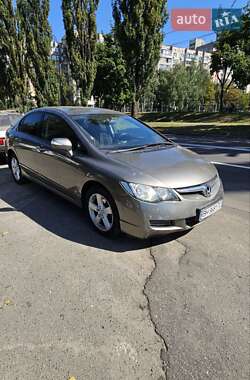 Седан Honda Civic 2006 в Киеве