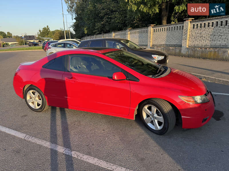 Купе Honda Civic 2006 в Виннице