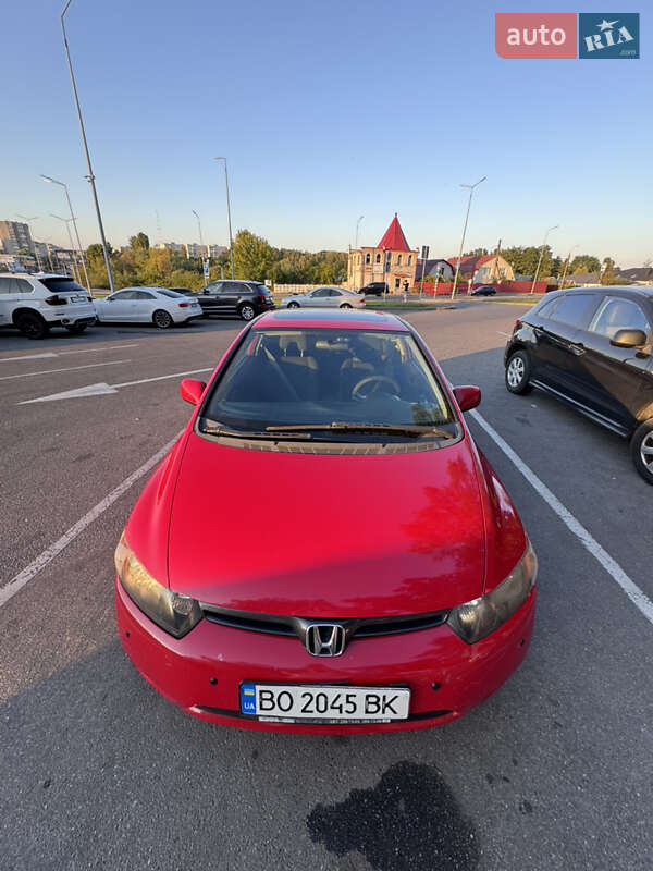 Купе Honda Civic 2006 в Виннице