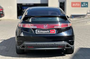 Хэтчбек Honda Civic 2008 в 