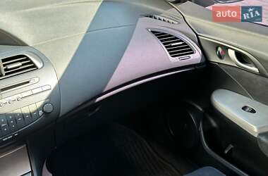Хэтчбек Honda Civic 2008 в 