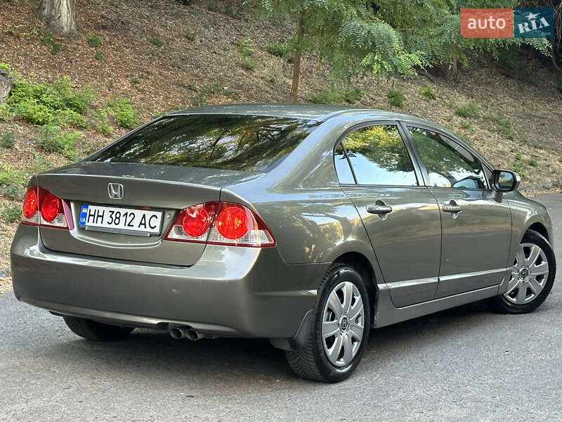 Седан Honda Civic 2008 в Одесі