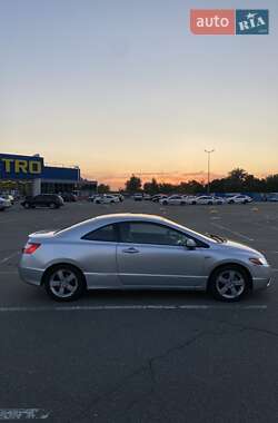 Купе Honda Civic 2006 в 