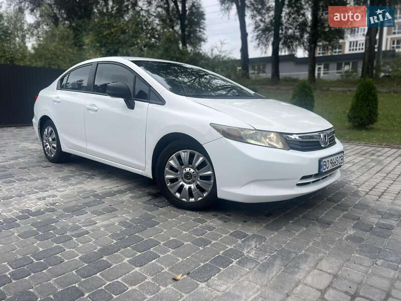 Седан Honda Civic 2012 в Тернополе