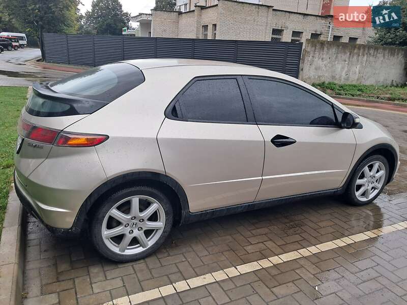 Хетчбек Honda Civic 2008 в Луцьку фото 5 Хетчбек Honda Civic 2008 в Луцьку