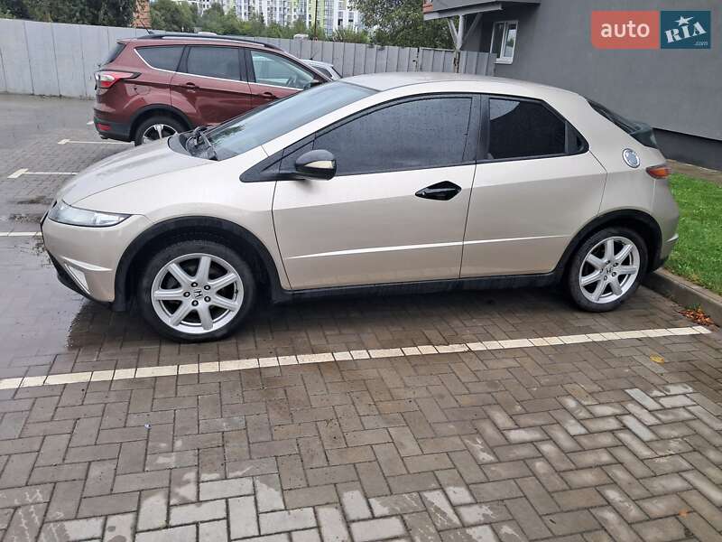 Хетчбек Honda Civic 2008 в Луцьку фото 11 Хетчбек Honda Civic 2008 в Луцьку