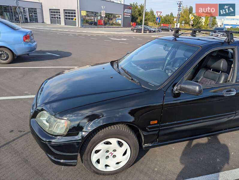 Лифтбек Honda Civic 1996 в Святопетровское