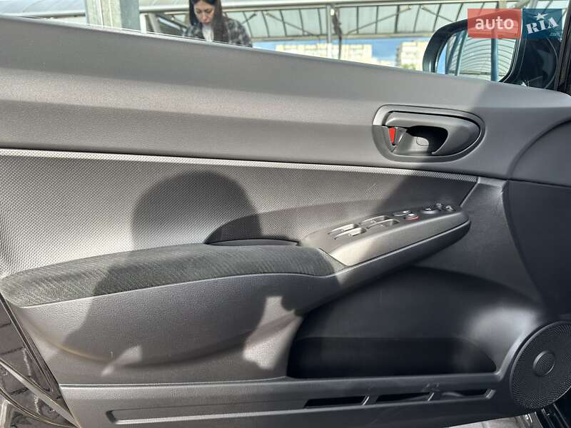 Седан Honda Civic 2011 в Киеве