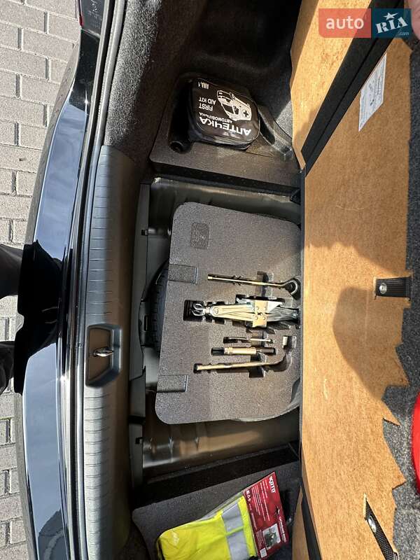 Седан Honda Civic 2011 в Киеве