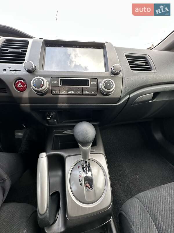 Седан Honda Civic 2011 в Киеве