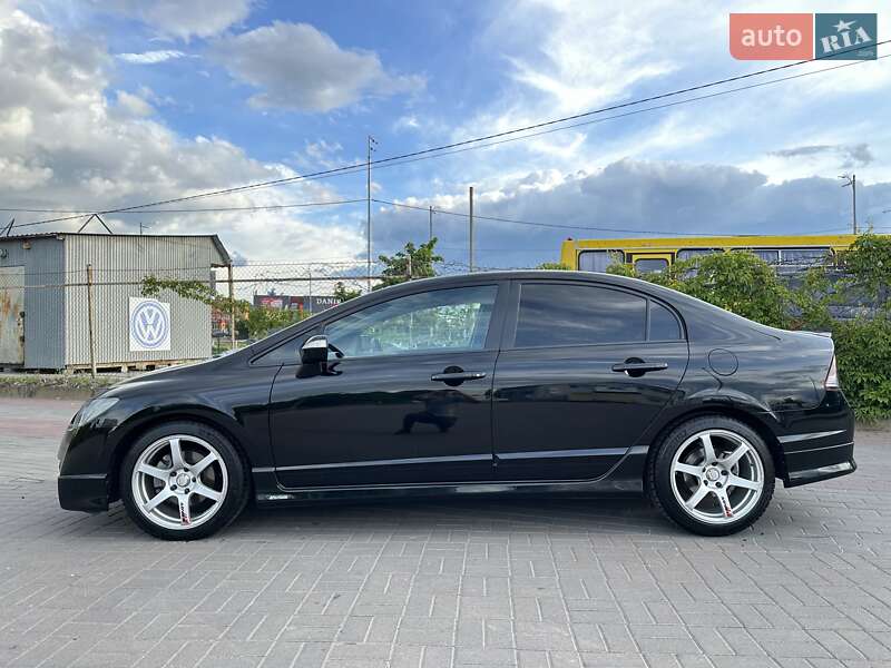 Седан Honda Civic 2011 в Киеве