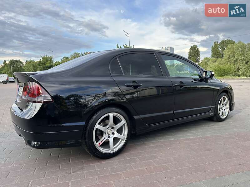 Седан Honda Civic 2011 в Киеве