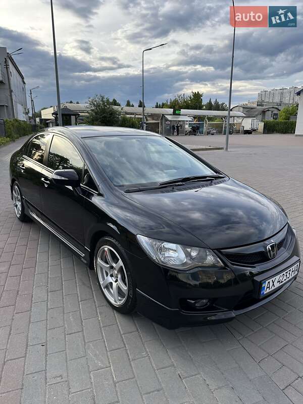 Седан Honda Civic 2011 в Киеве