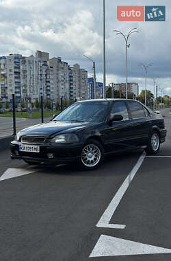 Седан Honda Civic 1996 в Чернигове