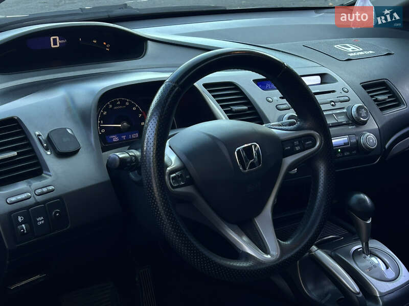 Седан Honda Civic 2006 в Николаеве