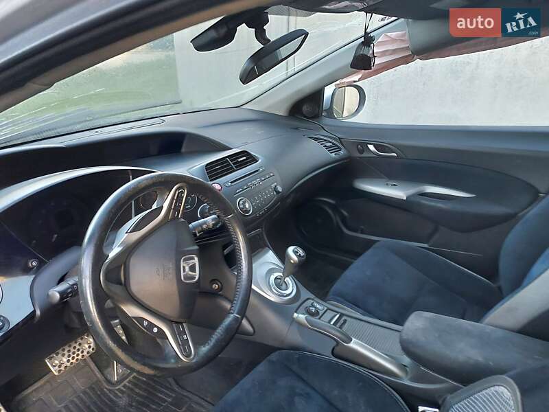 Хэтчбек Honda Civic 2007 в Шепетовке