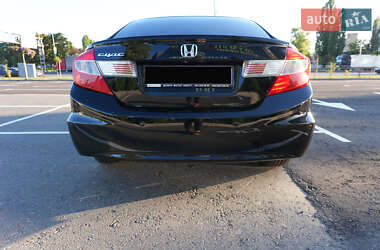 Седан Honda Civic 2012 в 