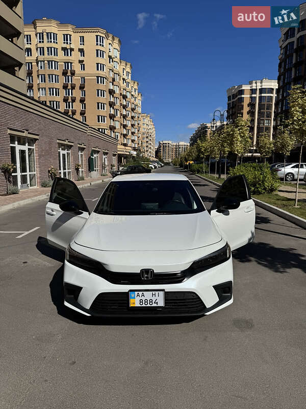 Седан Honda Civic 2023 в Києві