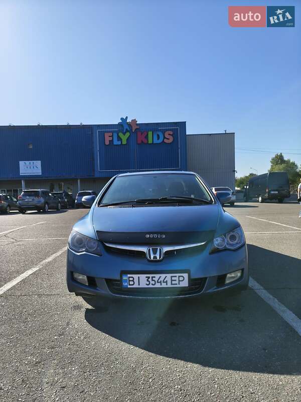 Седан Honda Civic 2008 в Кременчуці