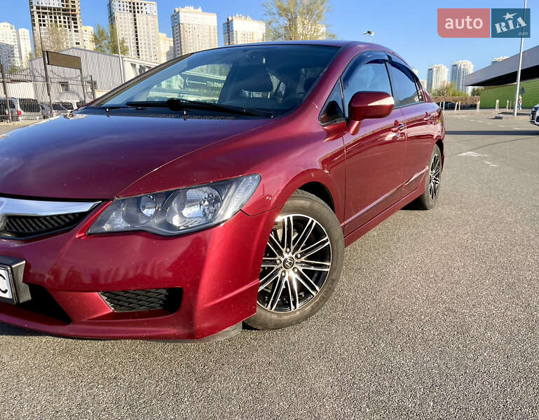 Седан Honda Civic 2011 в Киеве