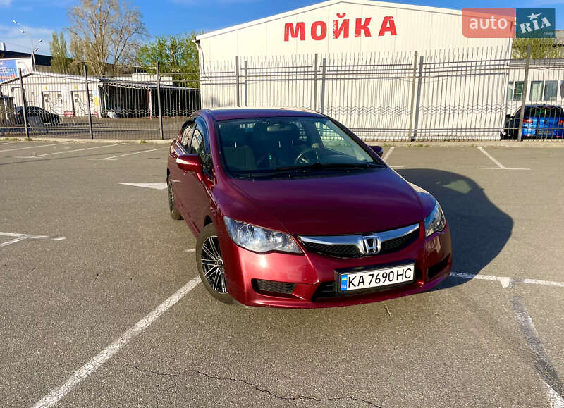 Седан Honda Civic 2011 в Киеве