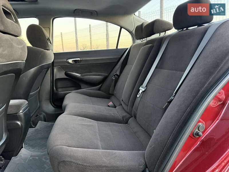 Седан Honda Civic 2006 в Тернополе