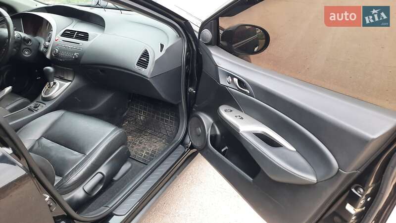 Хэтчбек Honda Civic 2010 в Харькове