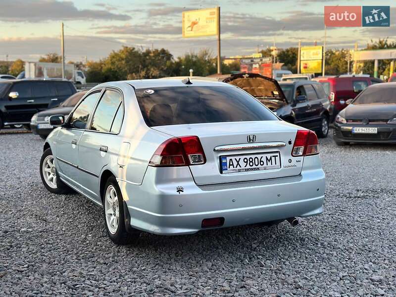 Honda Civic 2004